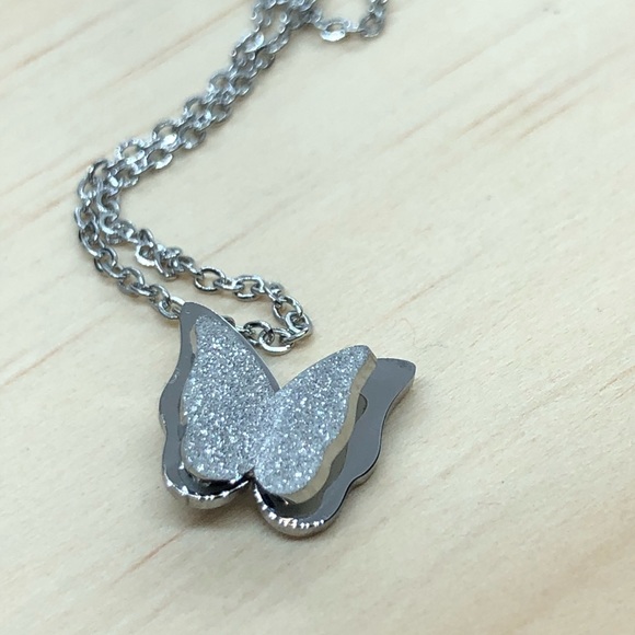 Stainless Steel Butterfly 🦋 Necklace - Picture 4 of 4